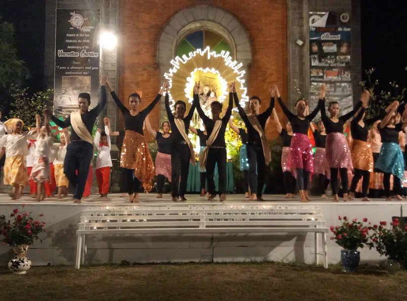 Hospicio De San Jose Dancing