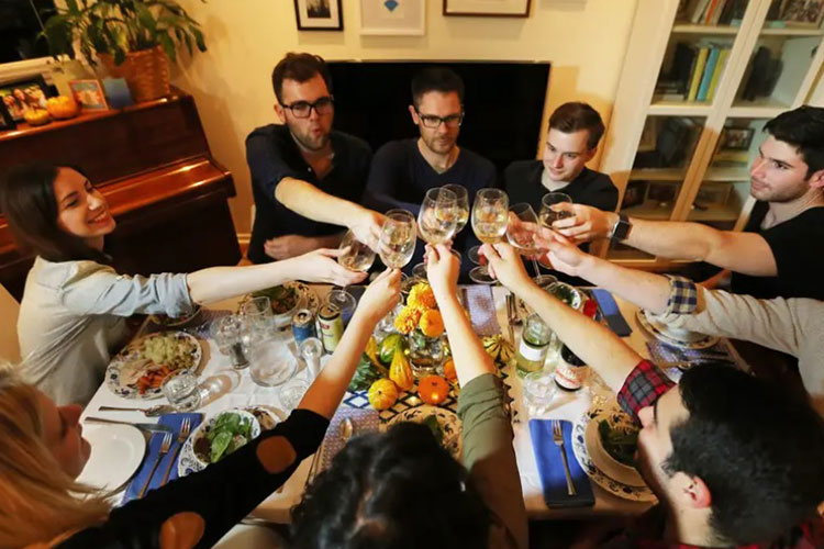 Friendsgiving Toast