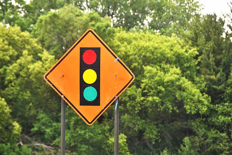 What does traffic signal ahead mean, What Does the Yield Sign Mean in  Driving?