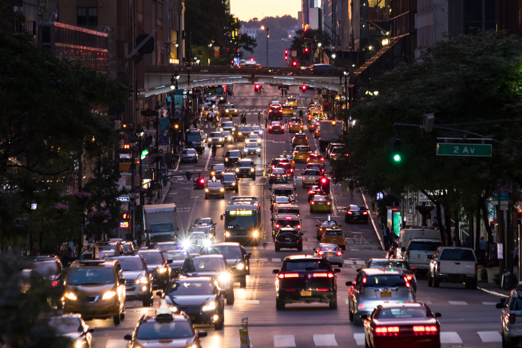 Driving through American Cities Guide for Expats